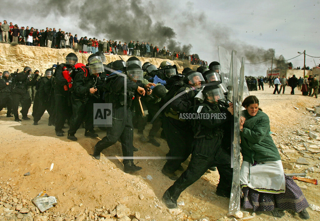 Associated Press International News Palestine APTOPIX MIDEAST ISRAEL PALESTINIANS OUTPOST
